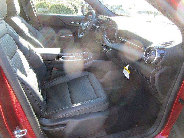 New 2026 Chevrolet Equinox LT w/ Convenience Package II image 24