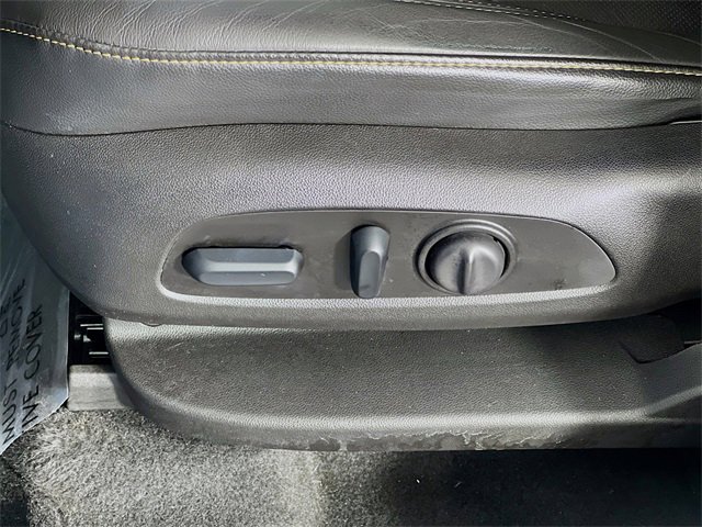 Used 2018 Chevrolet Traverse Premier w/ Driver Confidence II Package image 12