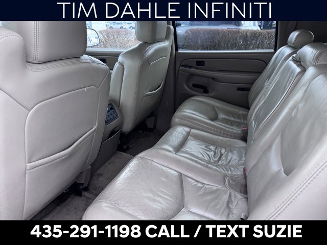 Used 2006 GMC Yukon XL SLT w/ SLT Preferred Equipment Group image 12