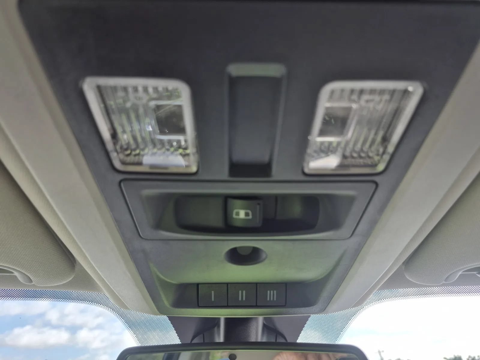 Used 2018 RAM 2500 Laramie AWD/4WD image 38