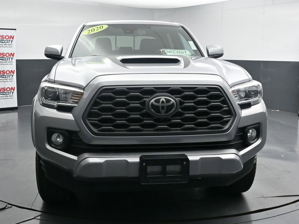 Used 2020 Toyota Tacoma TRD Sport w/ Technology Package image 3