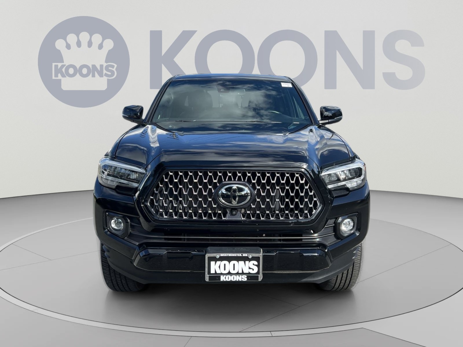Used 2023 Toyota Tacoma Limited w/ Nightshade Package AWD/4WD image 11