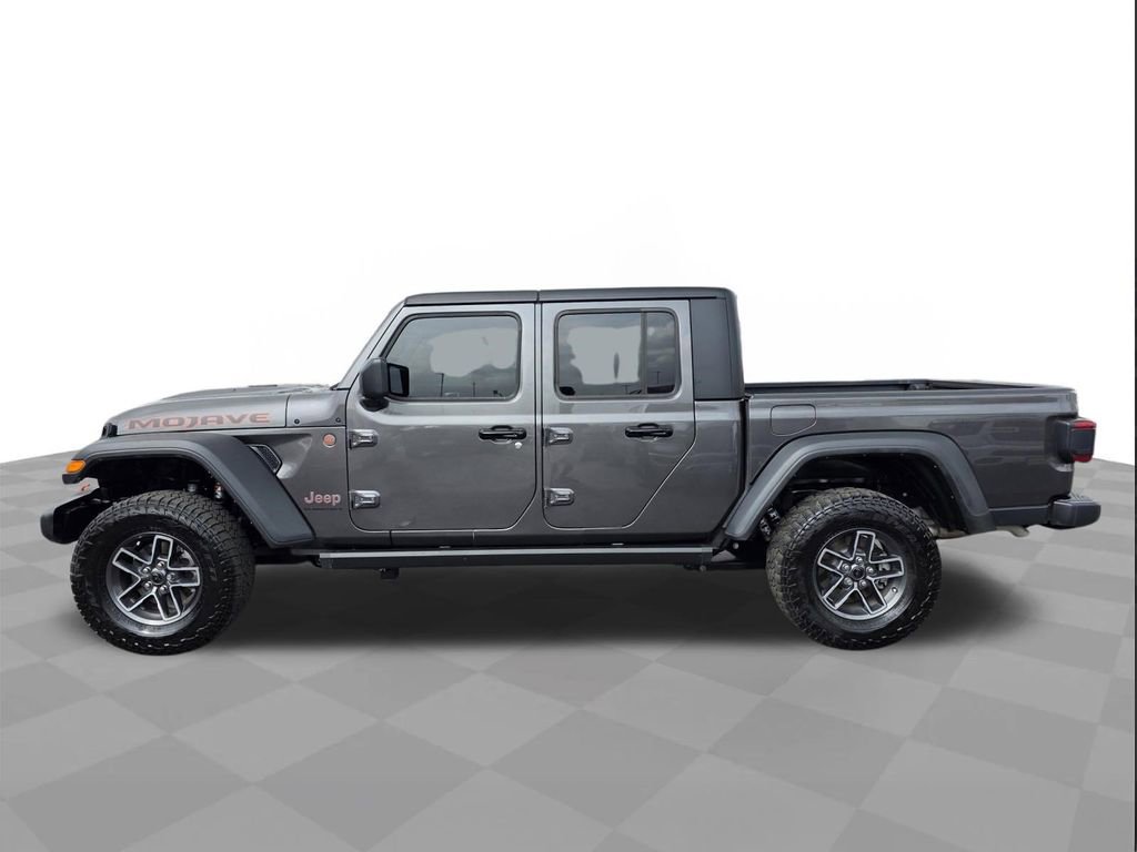Used 2024 Jeep Gladiator Mojave w/ Convenience Group image 7