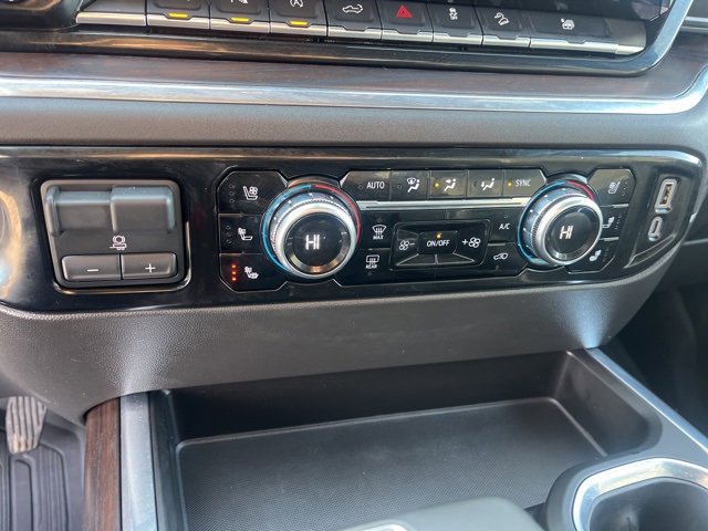 Used 2025 GMC Sierra 1500 SLT w/ SLT Premium Plus Package image 29