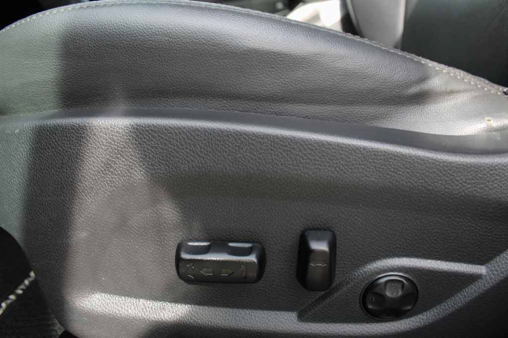 Used 2017 Hyundai Santa Fe Sport FWD image 27
