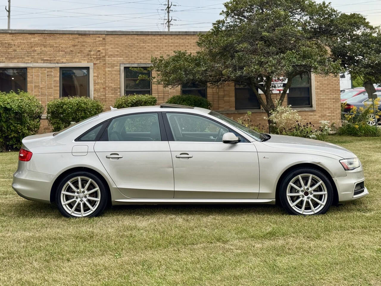 Used 2014 Audi A4 2.0T Premium Plus w/ Premium Plus Package image 4