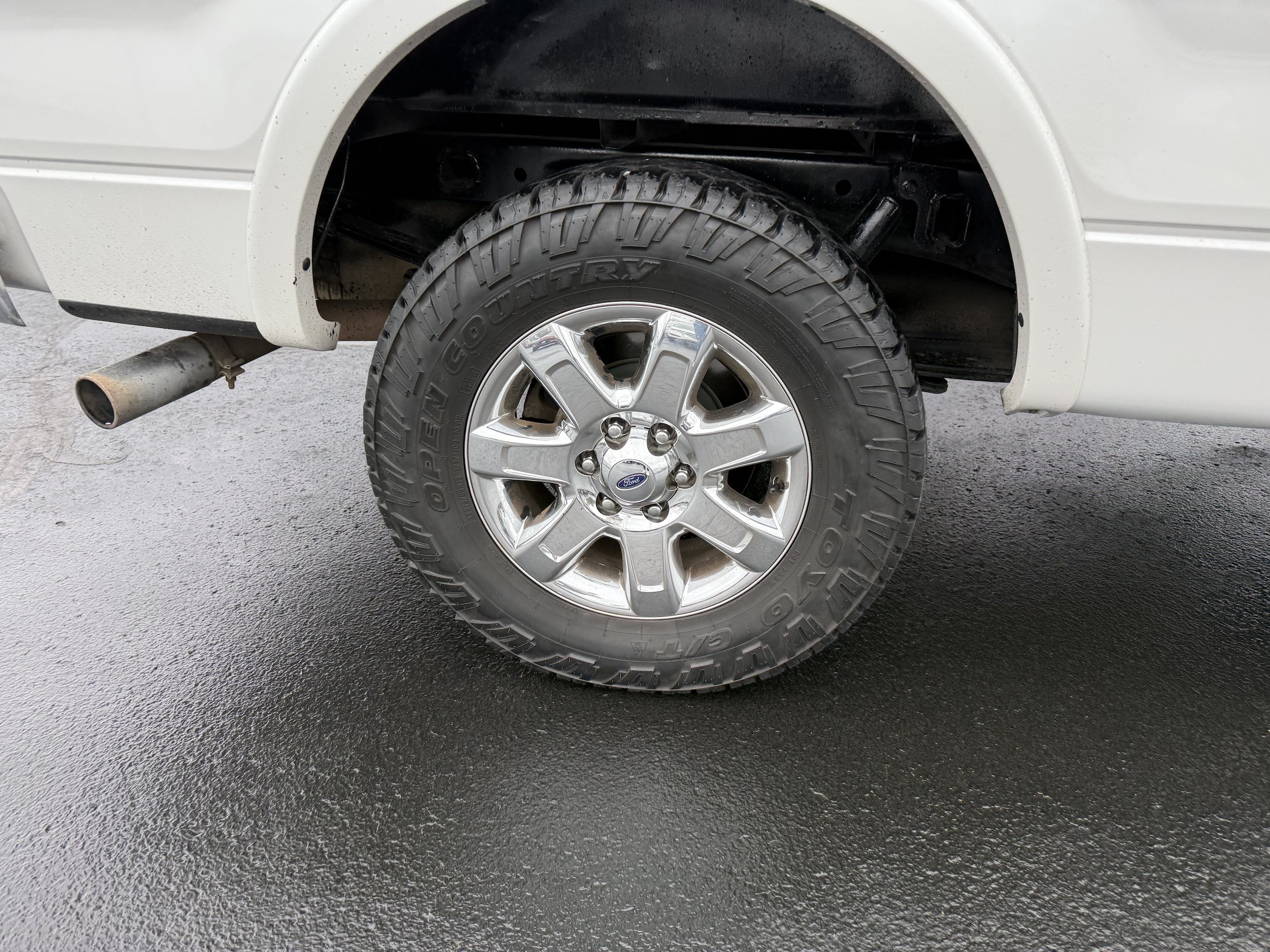 Used 2013 Ford F150 Lariat w/ Luxury Equipment Group AWD/4WD image 5
