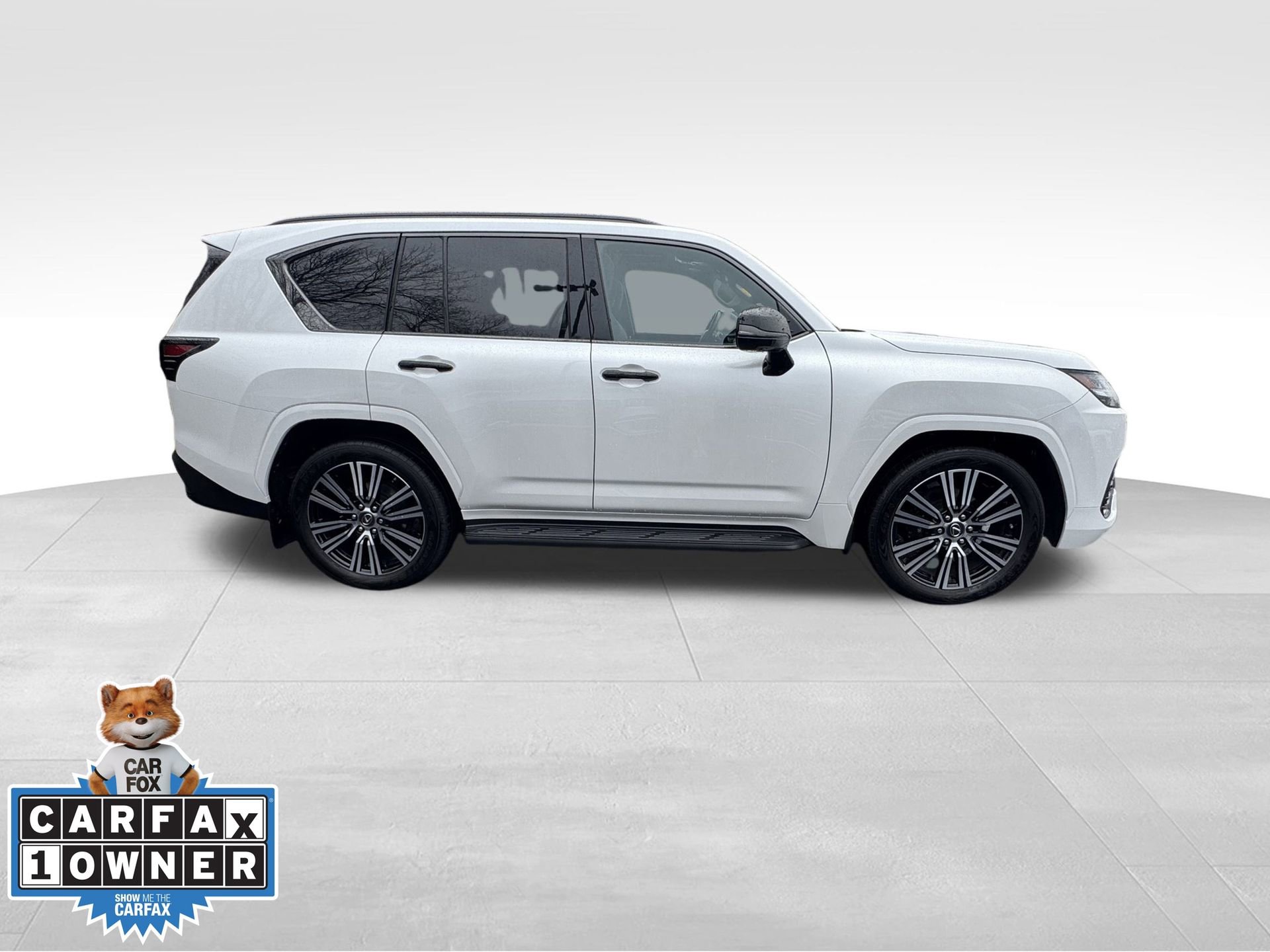 Used 2023 Lexus LX 600 4WD w/ Luxury Package image 29