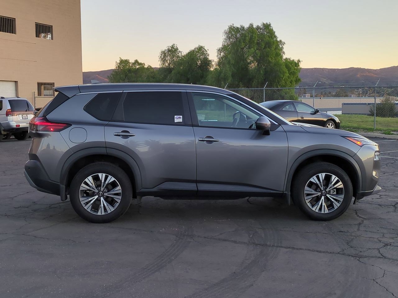 Certified 2022 Nissan Rogue SV image 5