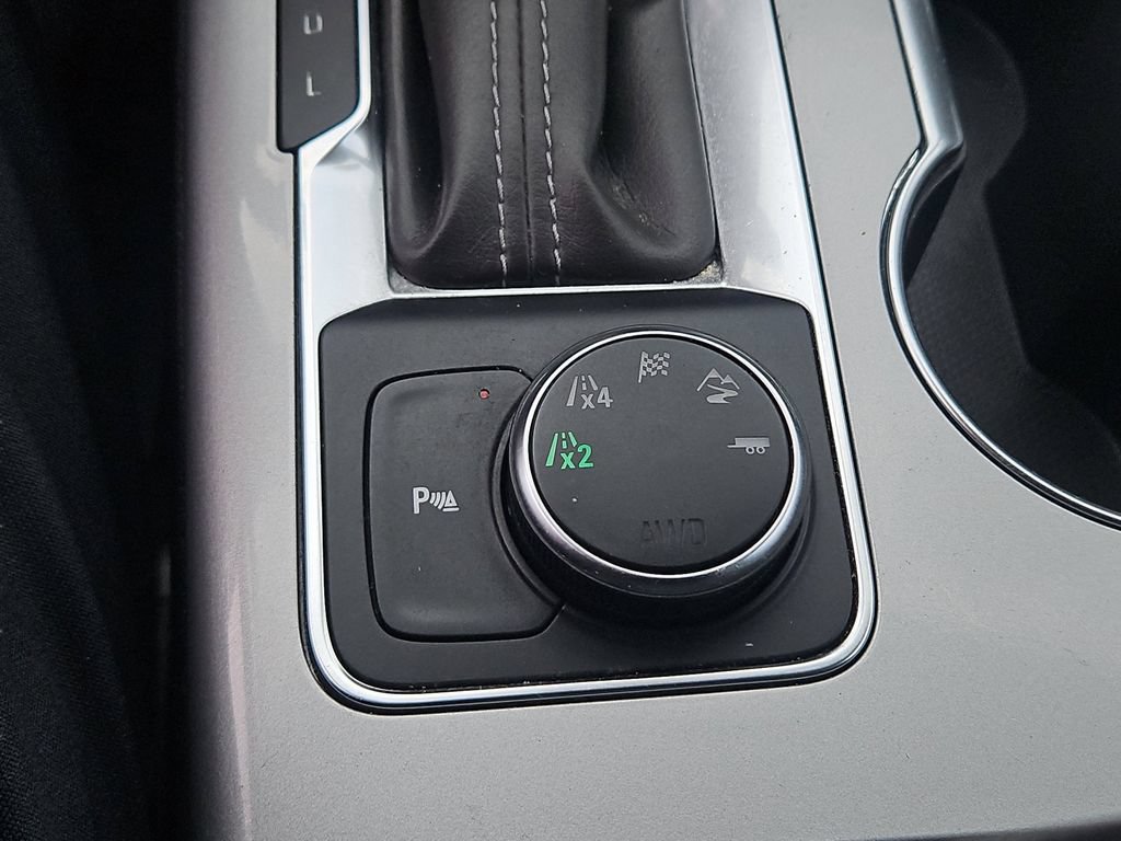 Used 2020 Chevrolet Blazer LT AWD/4WD image 29