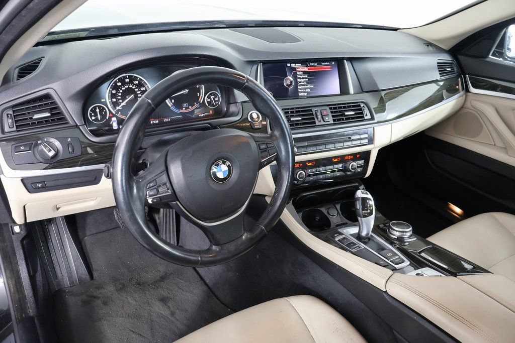 Used 2015 BMW 535i Sedan RWD image 5