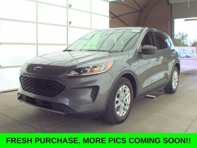 Used 2022 Ford Escape SE