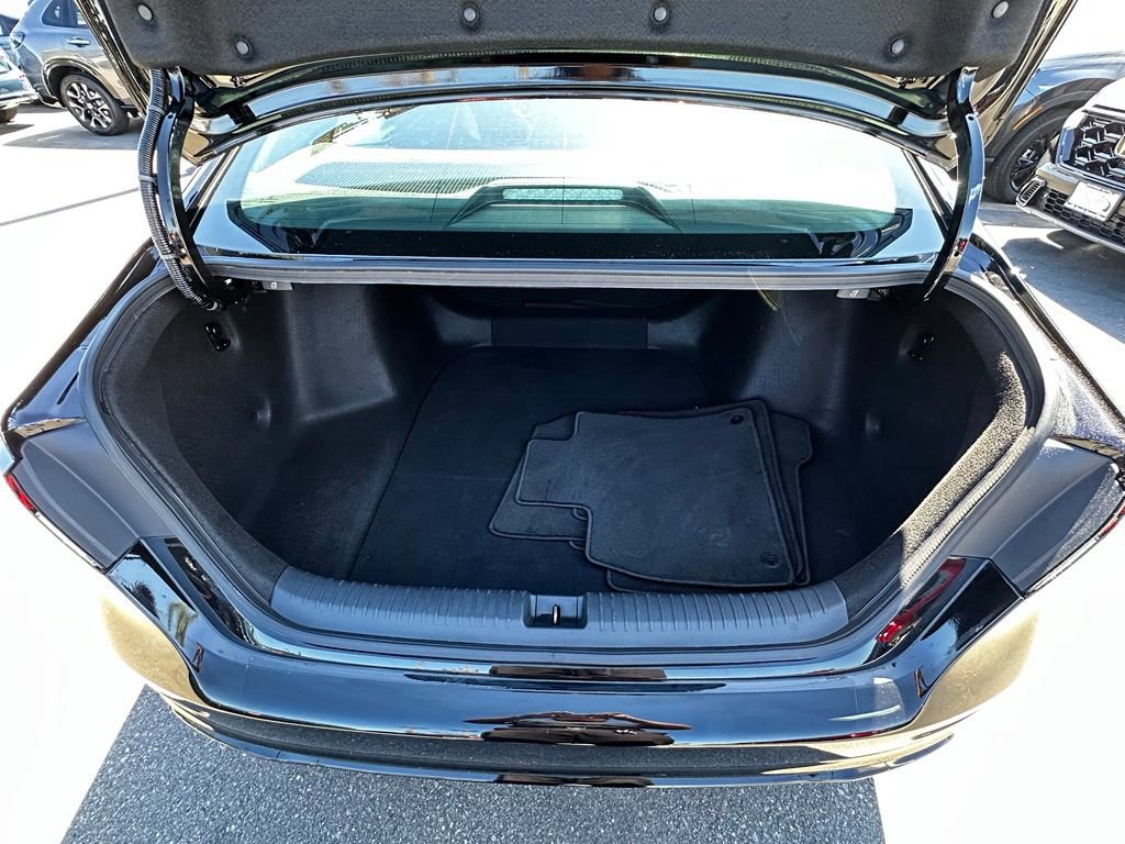 Used 2023 Honda Accord Sport image 9