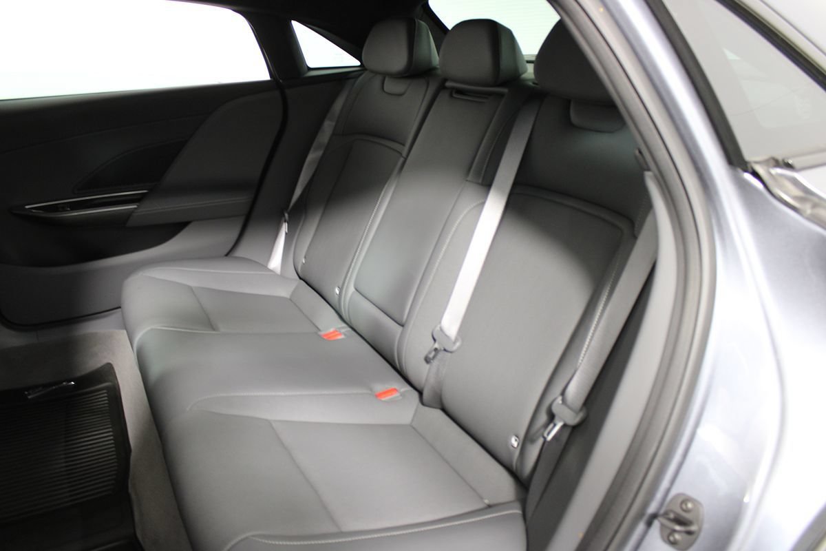 Used 2023 Lucid Air Pure AWD/4WD image 28