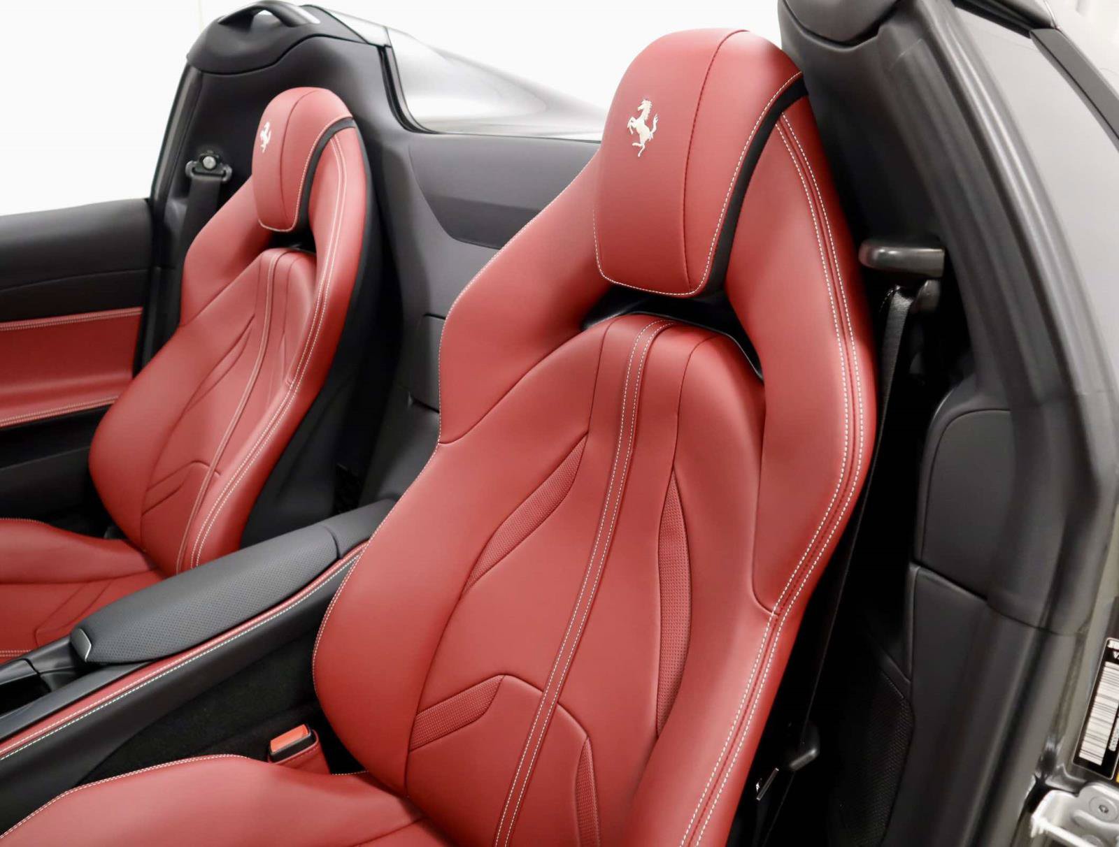 Used 2018 Ferrari 488 Spider RWD image 62