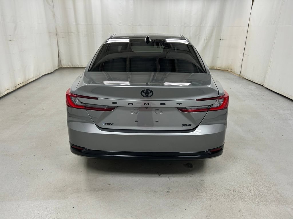 Certified 2025 Toyota Camry XLE FWD image 6