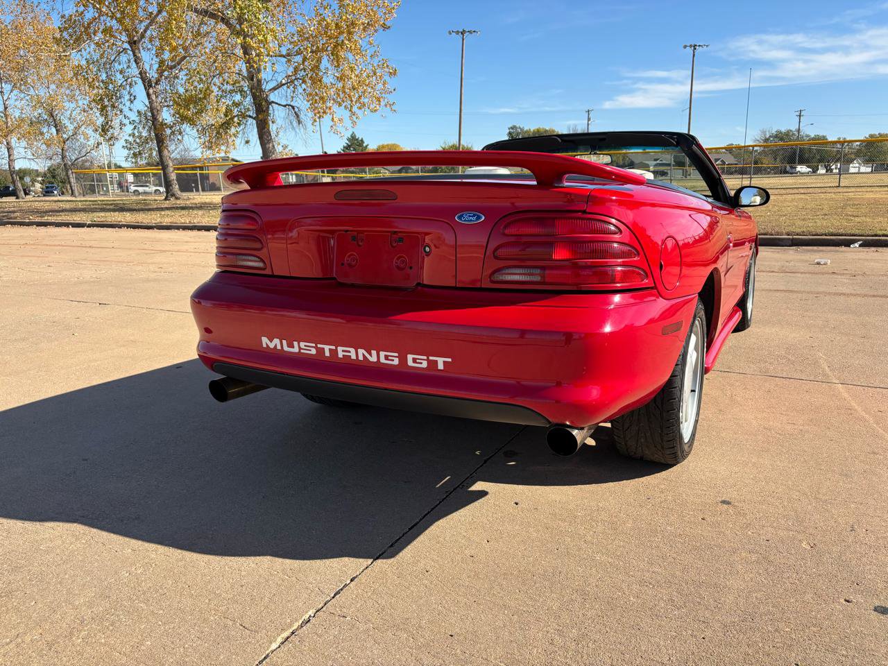 Used 1994 Ford Mustang GT RWD image 10