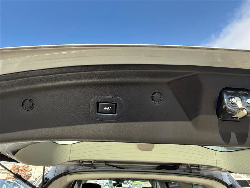 Used 2018 Nissan Armada Platinum w/ Captain Seat Package image 27