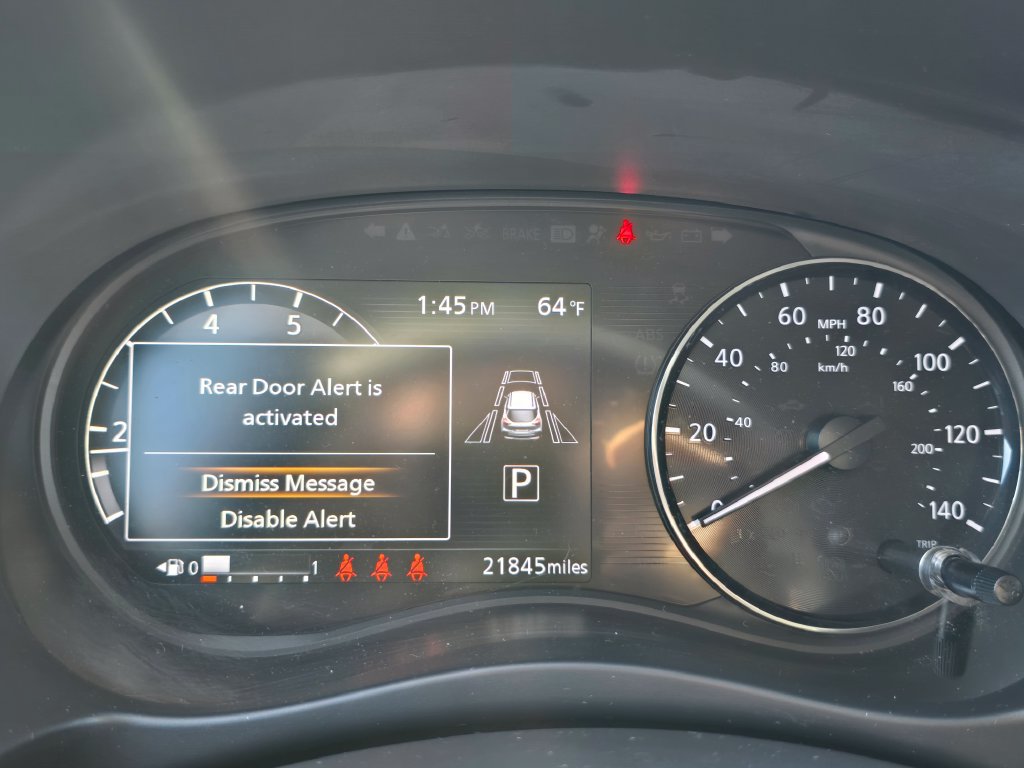 Used 2023 Nissan Kicks SR FWD image 23