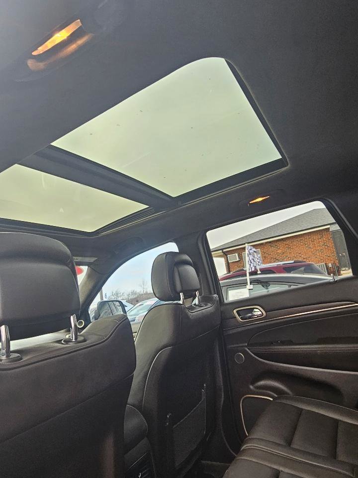 Used 2014 Jeep Grand Cherokee Summit image 12