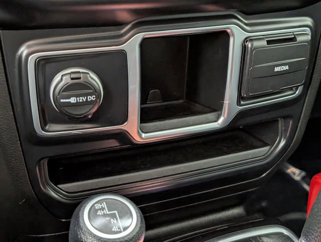 Used 2019 Jeep Wrangler Unlimited Sport image 35