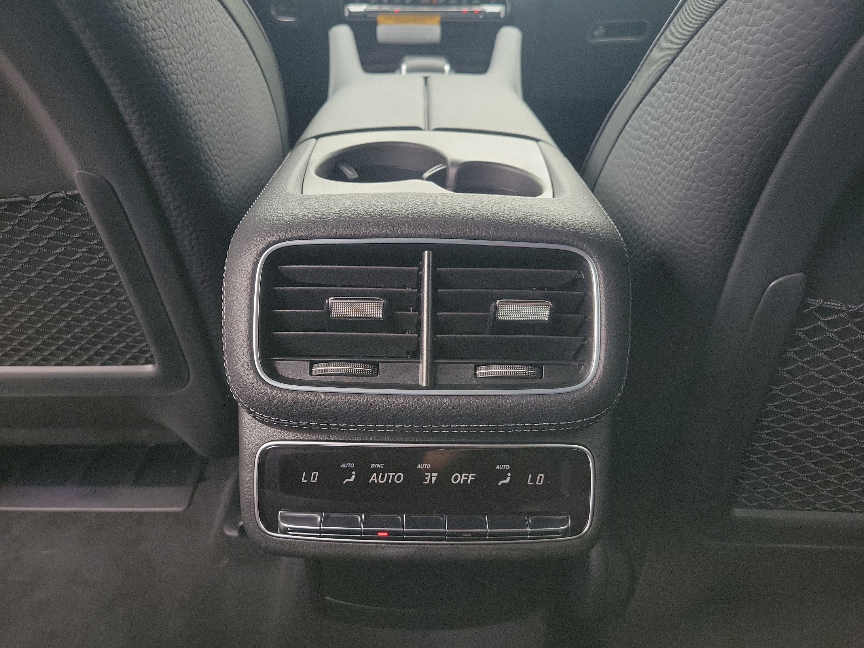 New 2026 Mercedes-Benz GLS 450 4MATIC image 12