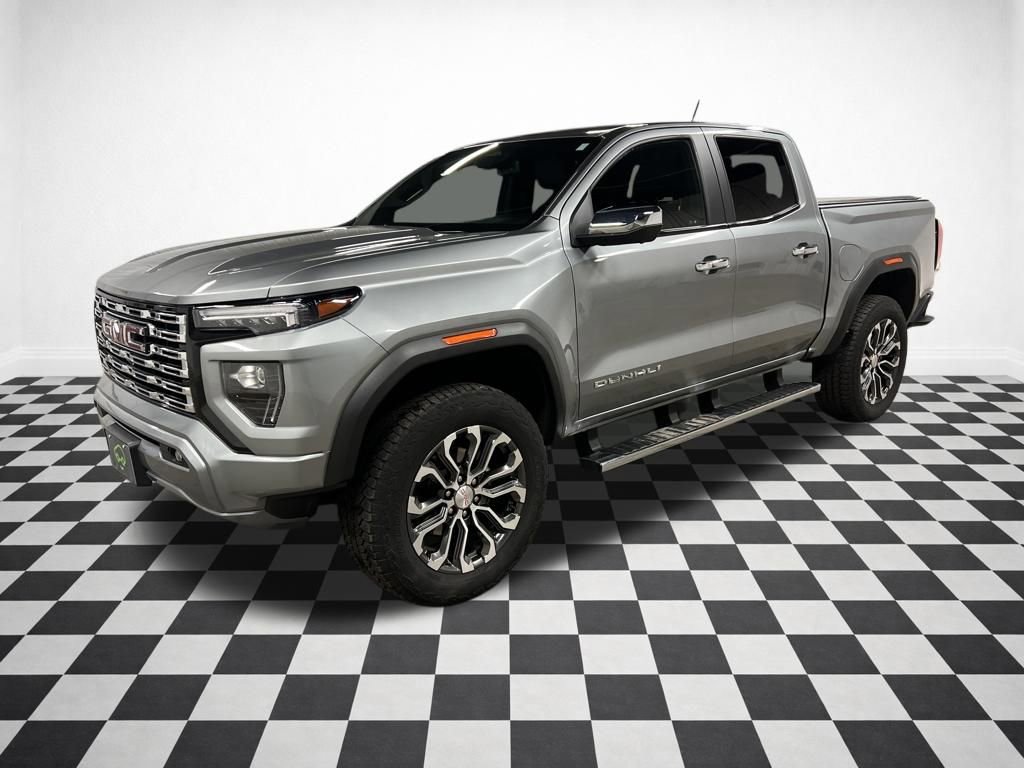 Certified 2024 GMC Canyon Denali image 5