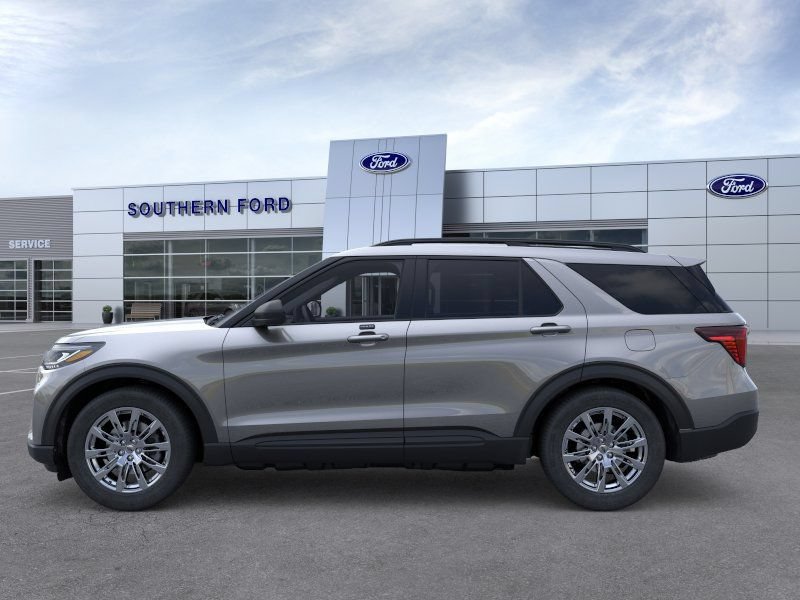 New 2026 Ford Explorer Active w/ Active Comfort Package AWD/4WD image 3