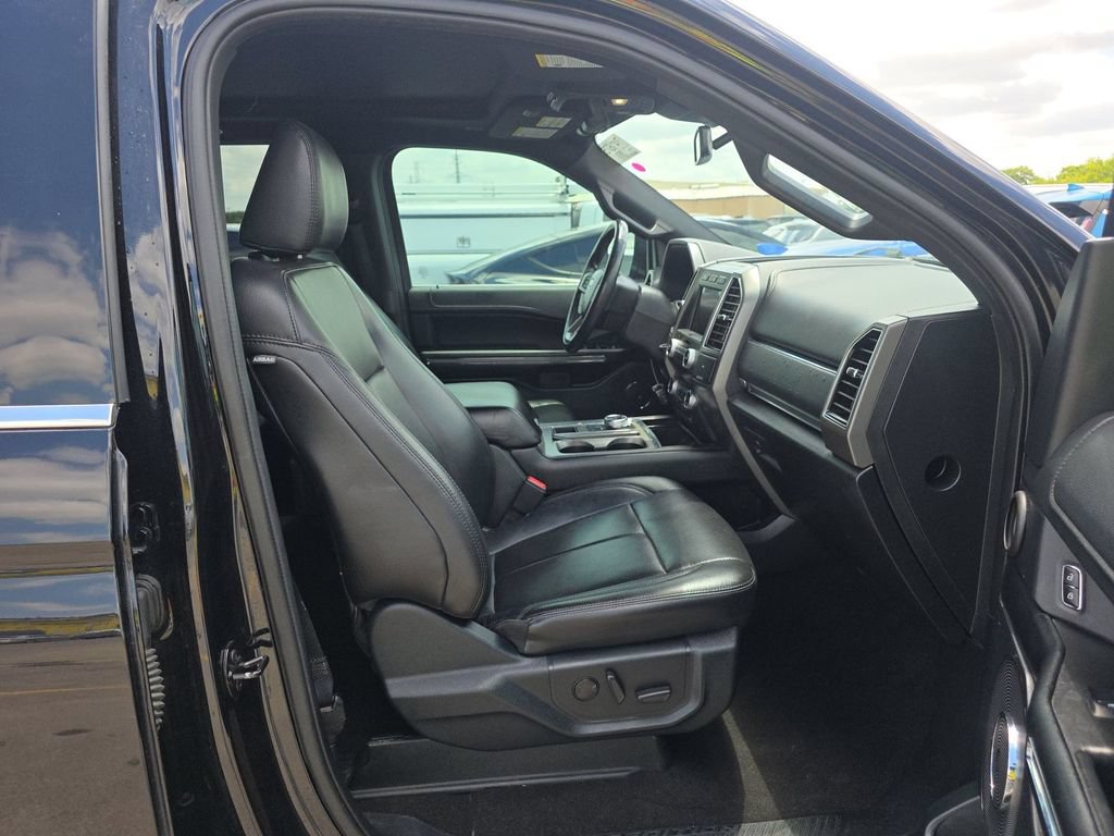 Used 2021 Ford Expedition XLT RWD image 5
