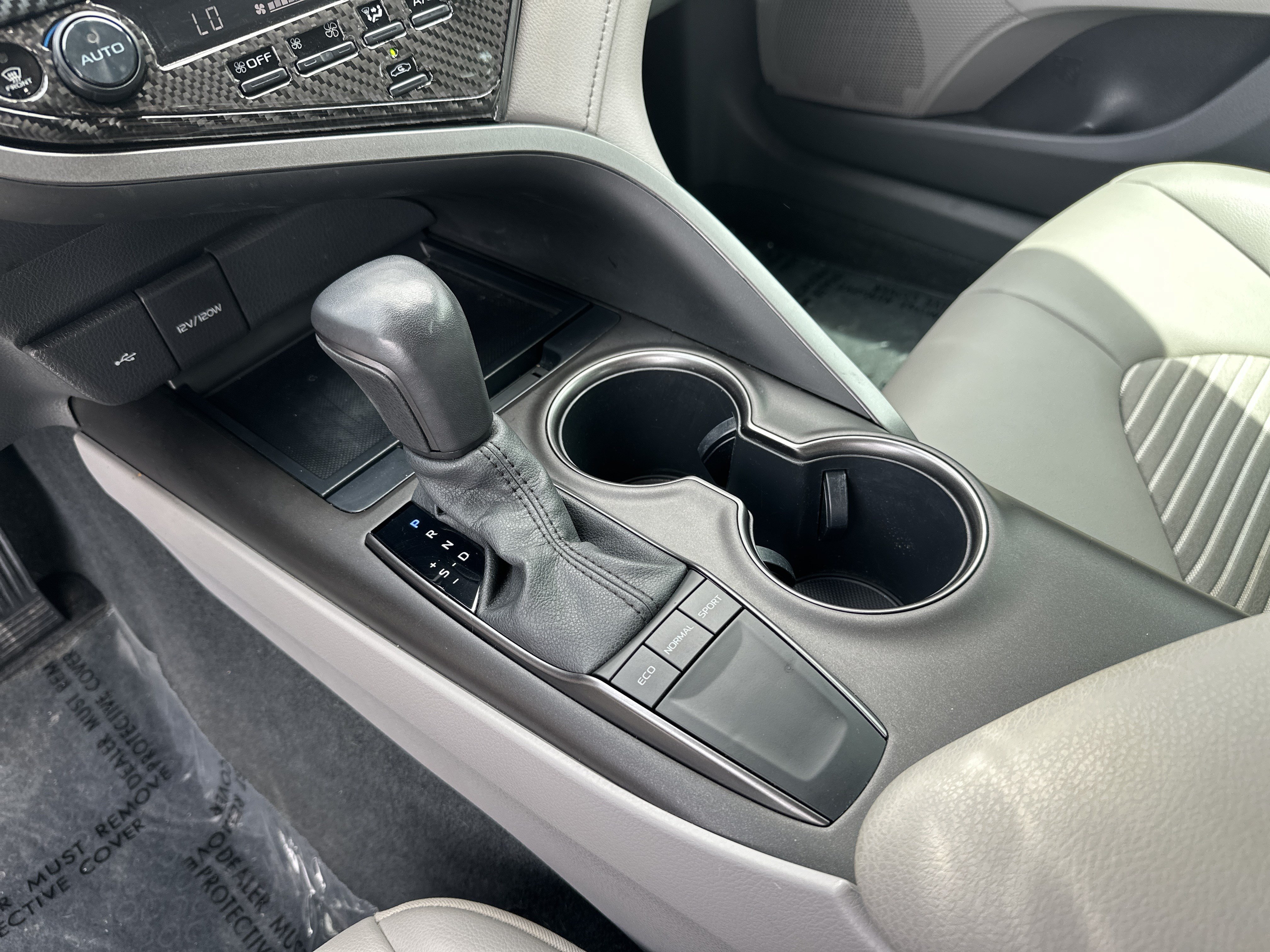 Certified 2022 Toyota Camry SE FWD image 26
