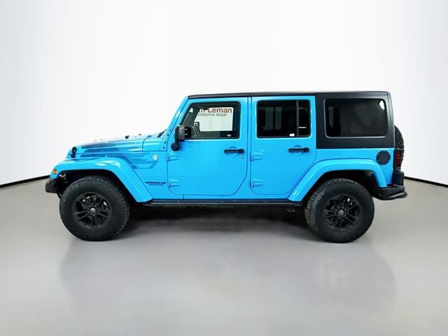 Used 2017 Jeep Wrangler Sahara image 6