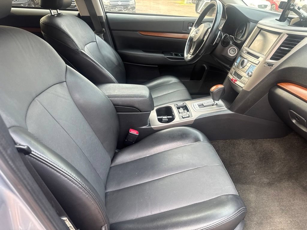 Used 2014 Subaru Outback 2.5i Limited AWD/4WD image 35