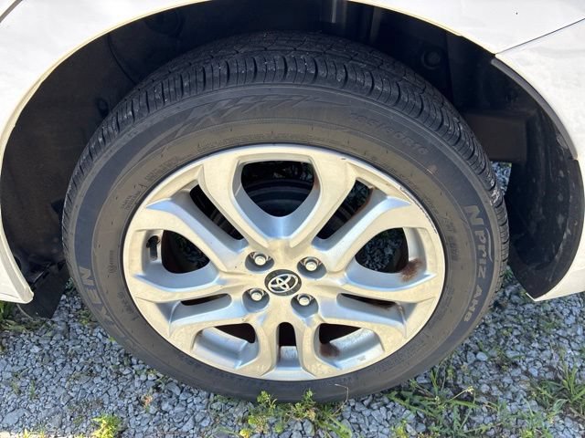 Used 2017 Toyota Yaris iA FWD image 6