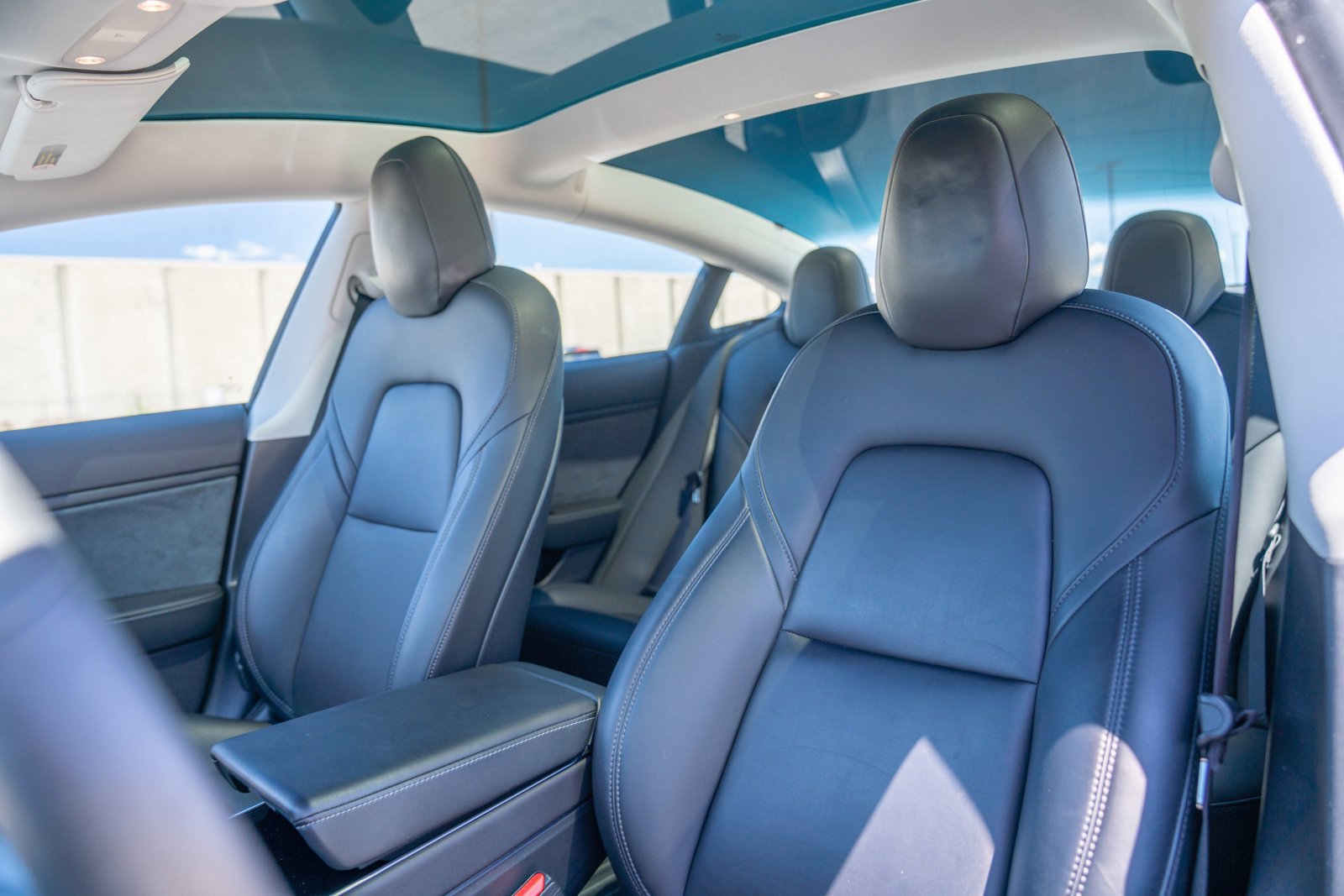 Used 2019 Tesla Model 3 Long Range AWD/4WD image 5