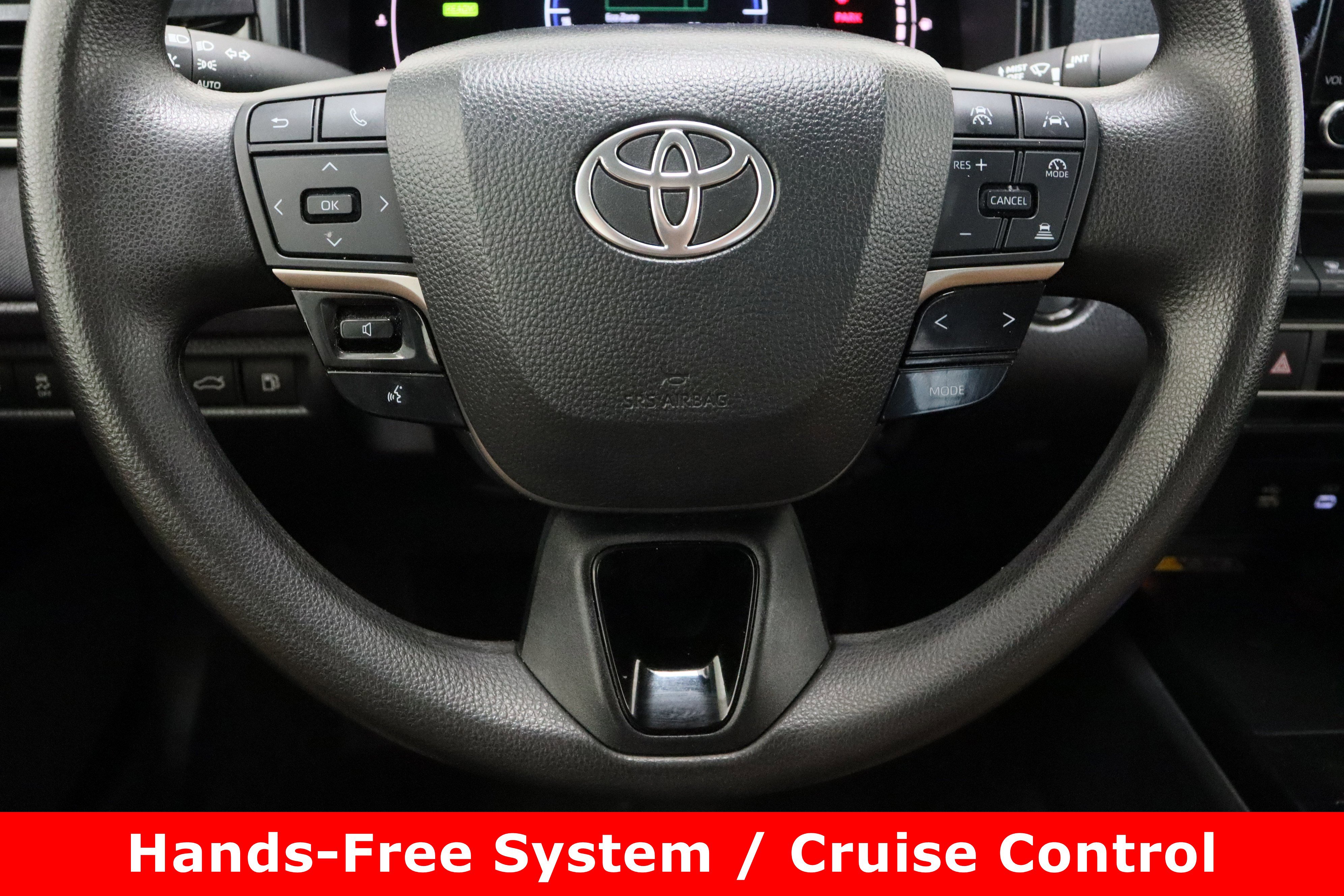 Certified 2025 Toyota Camry LE FWD image 22