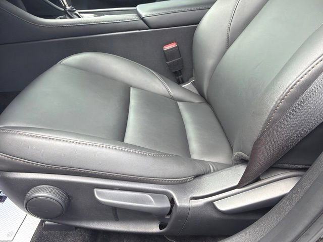 Used 2025 MAZDA MAZDA3 s FWD image 26