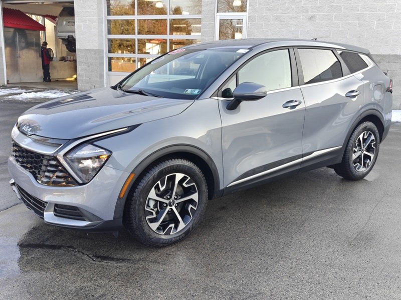 Used 2023 Kia Sportage EX image 7