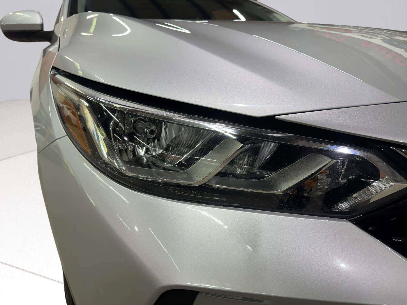Used 2021 Nissan Sentra SV FWD image 12
