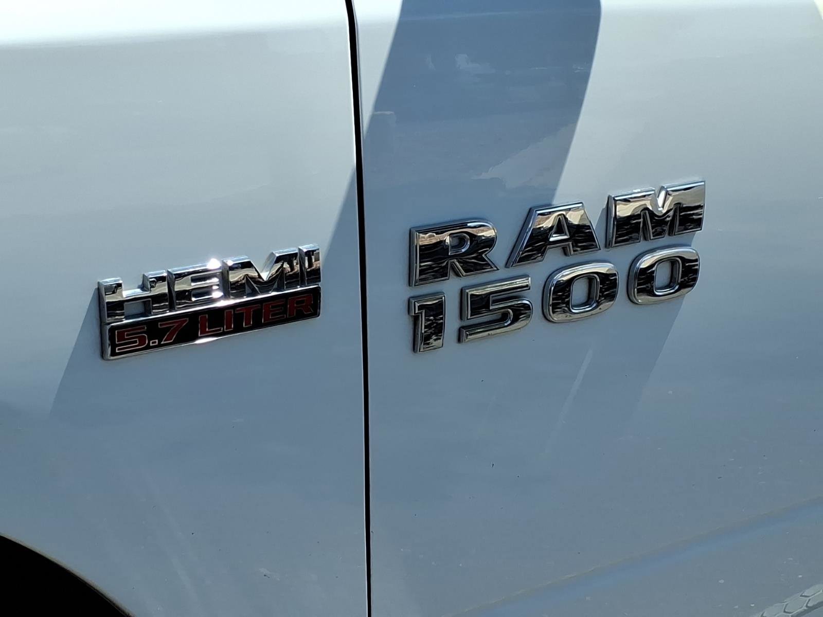 Used 2017 RAM 1500 Big Horn RWD image 10