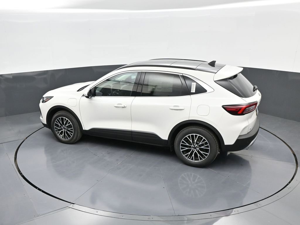 New 2025 Ford Escape SE image 27