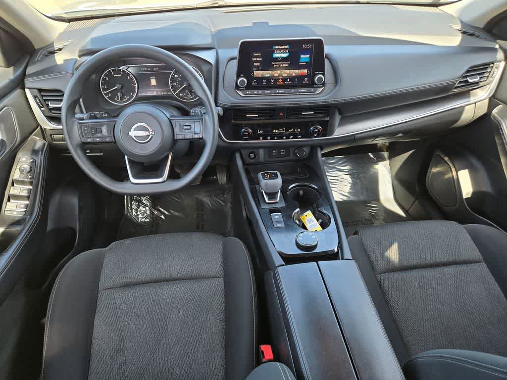 Used 2024 Nissan Rogue SV AWD/4WD image 9