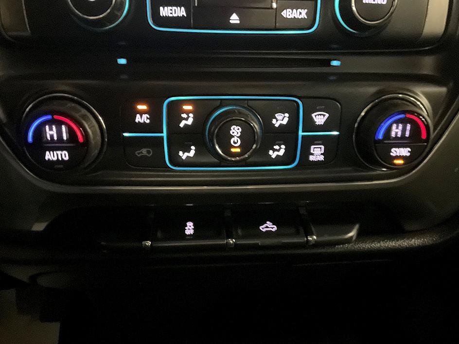 Used 2017 Chevrolet Silverado 1500 LT w/ All Star Edition image 21