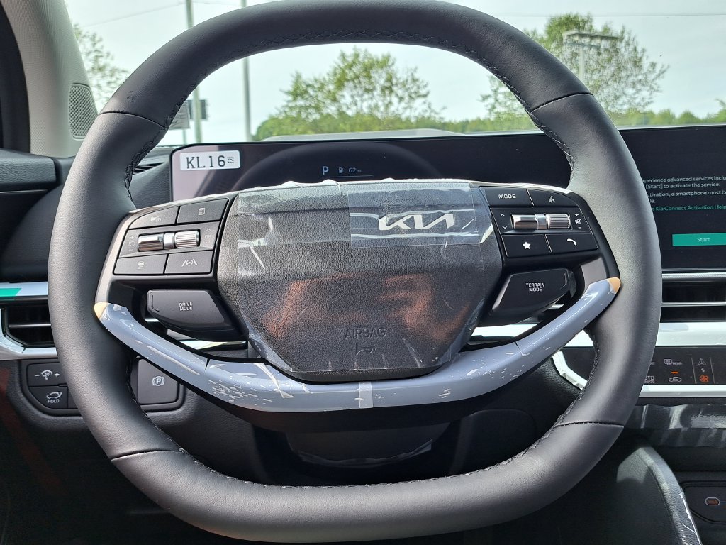 New 2026 Kia Sportage EX AWD/4WD image 9