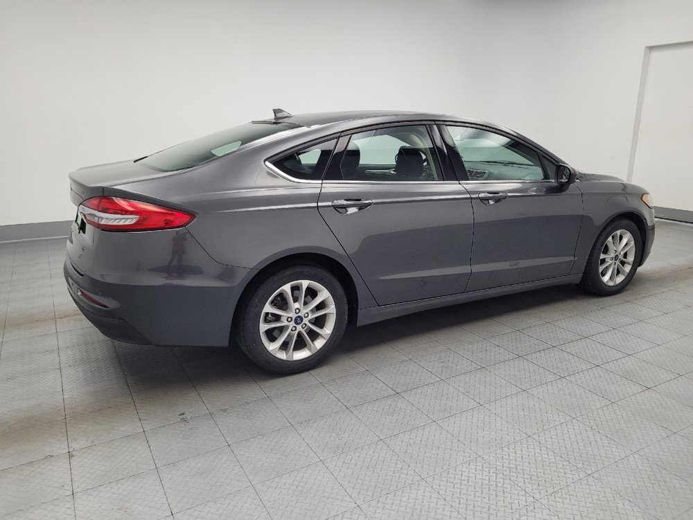 Used 2020 Ford Fusion SE FWD image 10