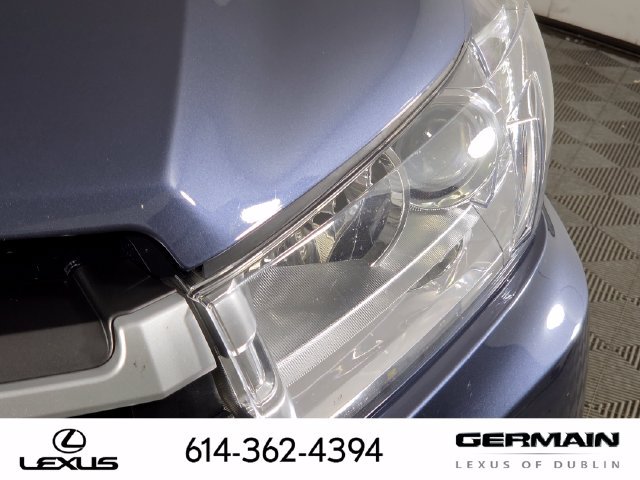 Used 2019 Toyota Highlander XLE AWD/4WD image 13