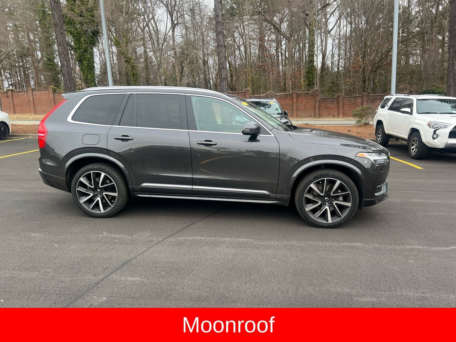 Used 2023 Volvo XC90 B6 Plus w/ Protection Package Premier image 11