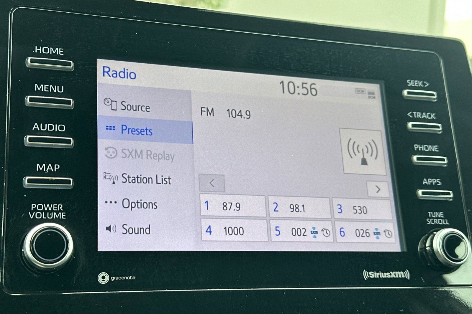 Used 2024 Toyota Camry SE image 25