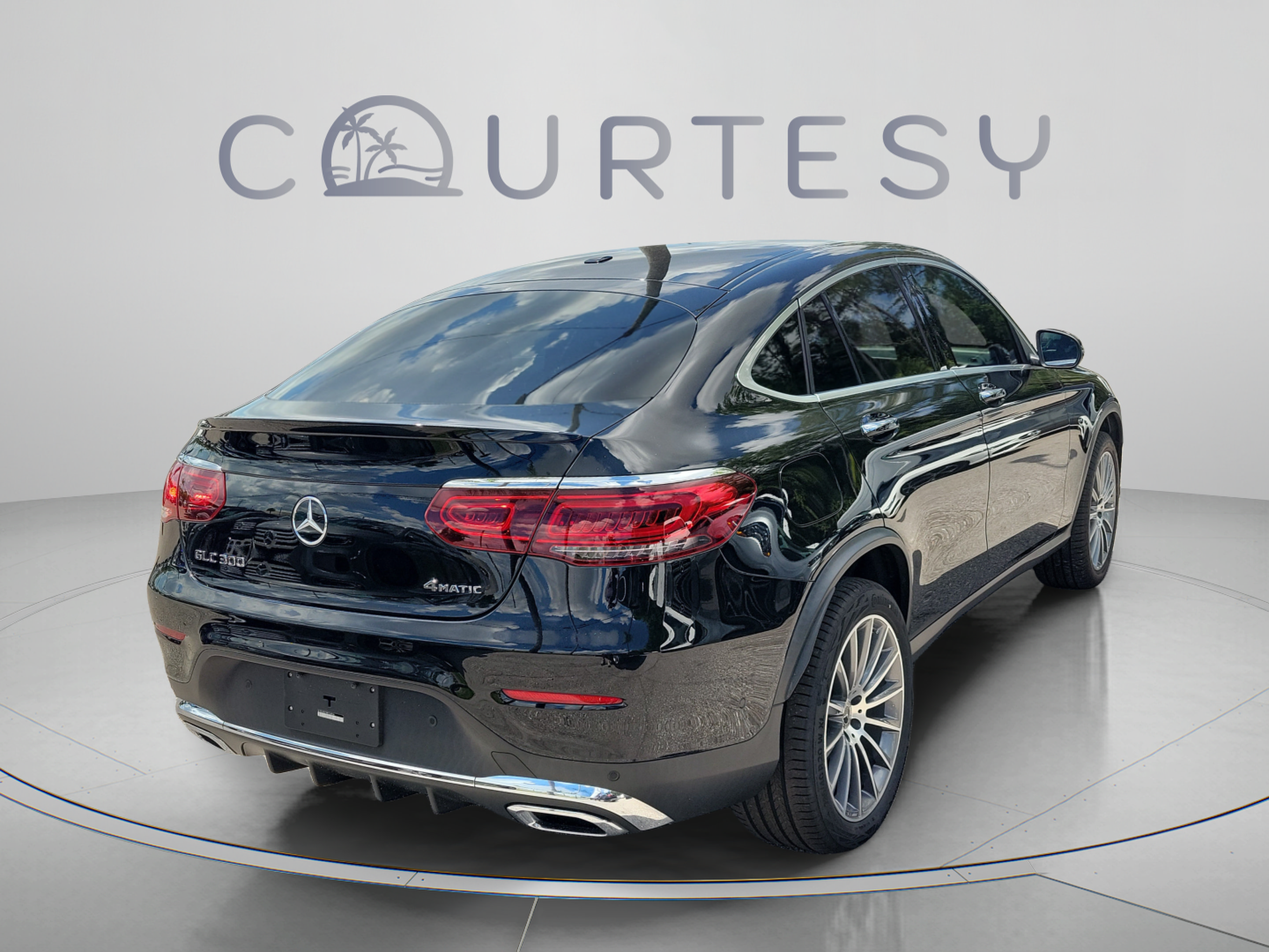 Certified 2021 Mercedes-Benz GLC 300 4MATIC Coupe image 3