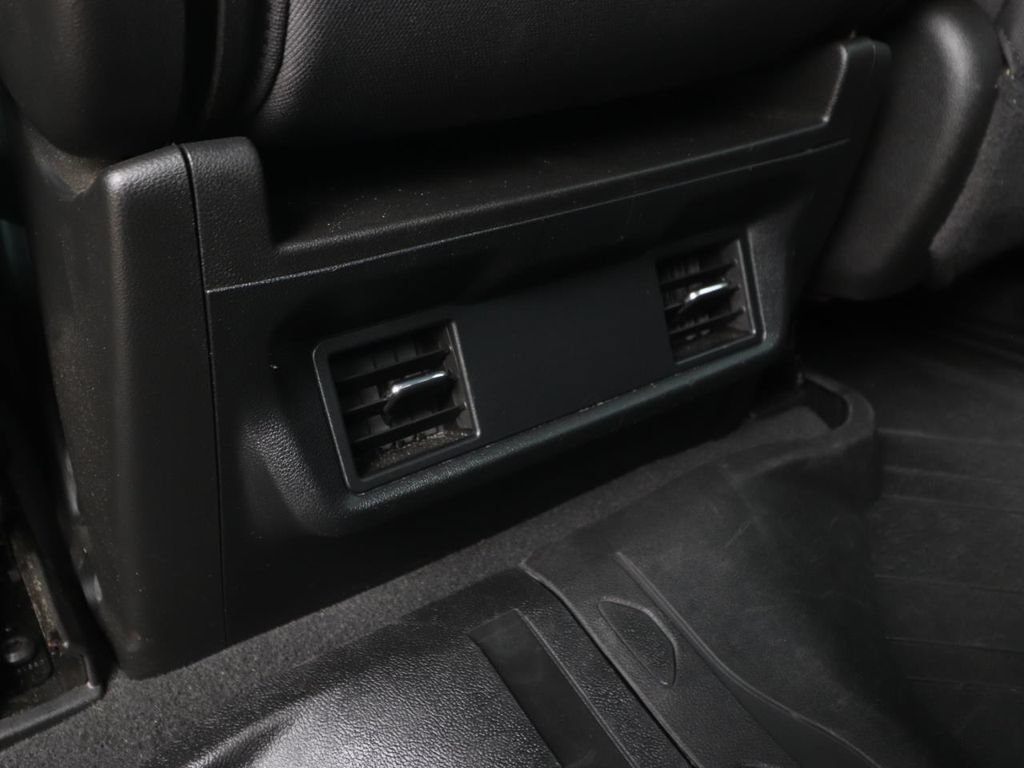 Used 2024 Chevrolet Silverado 2500 LT AWD/4WD image 12