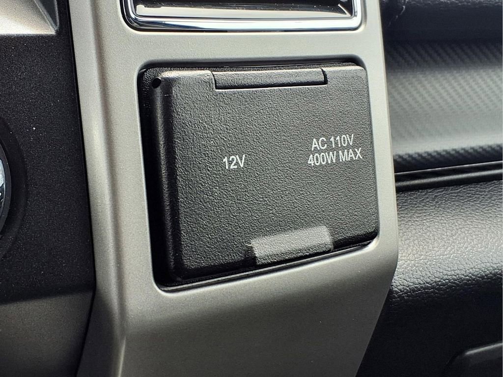 Used 2019 Ford F150 Lariat w/ Trailer Tow Package AWD/4WD image 9